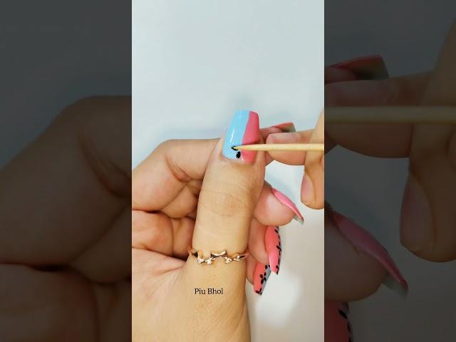 Simple Nail Art Design  #nailart #youtubeshorts #piubhol