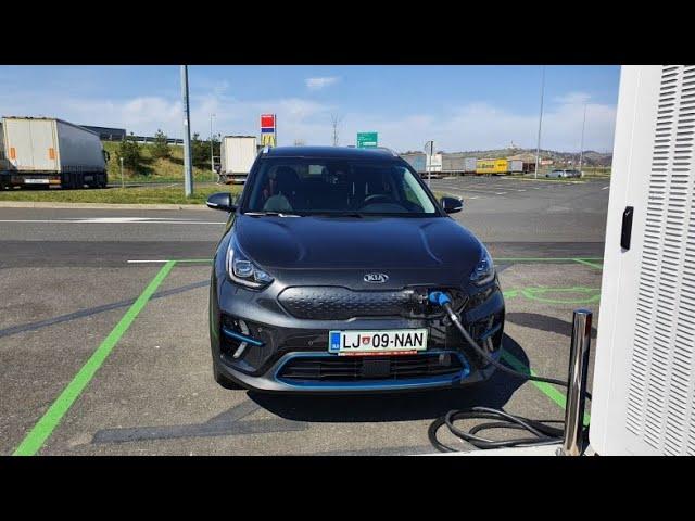 Na testu (Volan): Kia e-Niro EV 150 kW EX Limited