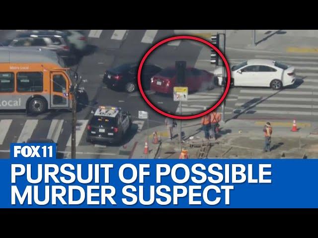 Police chase murder suspect in Los Angeles