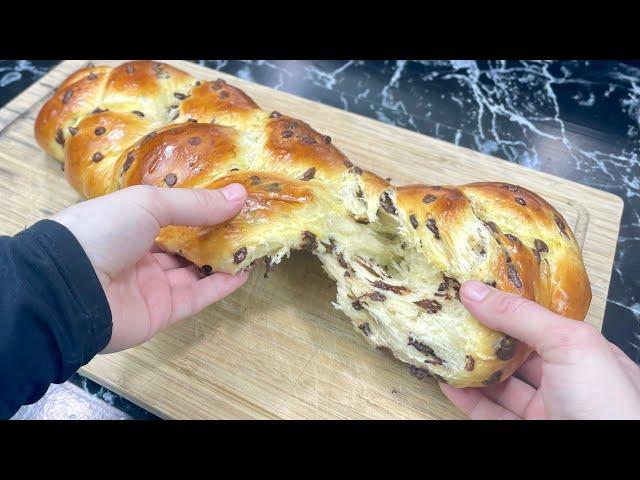 Ultra moelleuse et filante‍Cette brioche tressée au chocolat est INRATABLE ! 