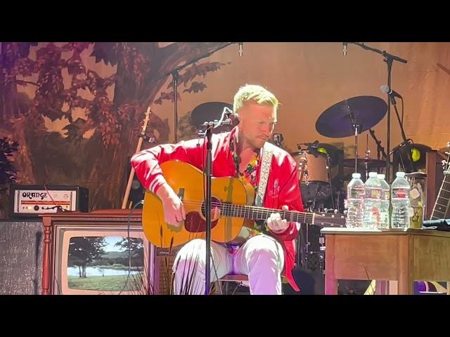 Tyler Childers - Nose on the Grindstone (Houston 4-19-23)