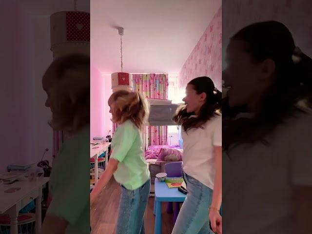 #besties #loveyou #preppy #abonneren #dance ️️️