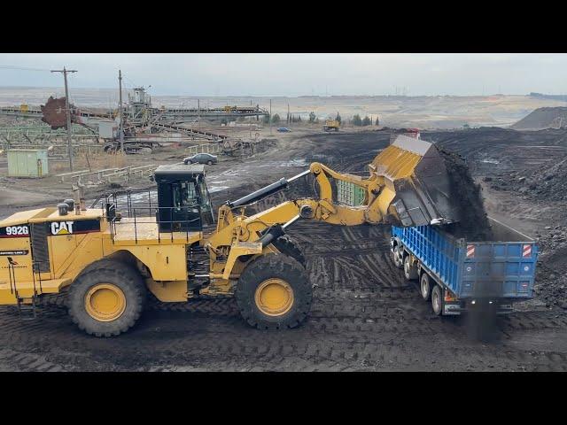 Caterpillar 992G Wheel Loader Loading Coal On Trucks With One Pass - Sotiriadis/Labrianidis Mining