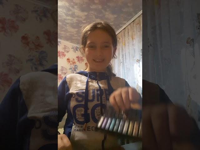 Помада из теней?:)