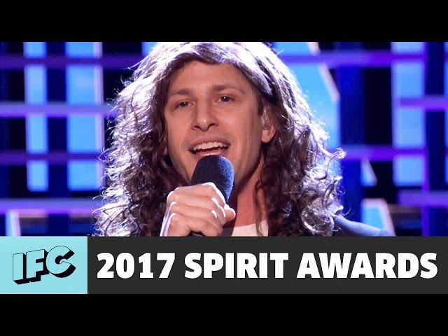 Andy Samberg Sings 'Still Alive' as Eddie Vedder | 2017 Spirit Awards