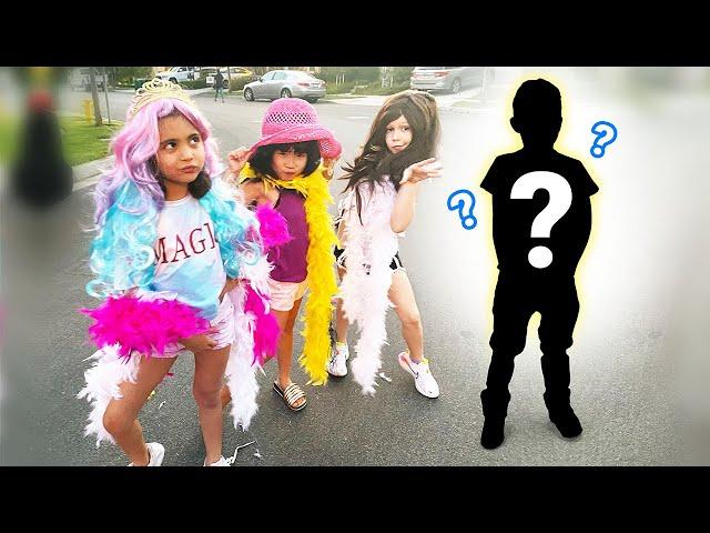 AVA AND HER GIRL CREW TP THE MOST POPULAR BOY AT SCHOOL! I Ava Foley ️