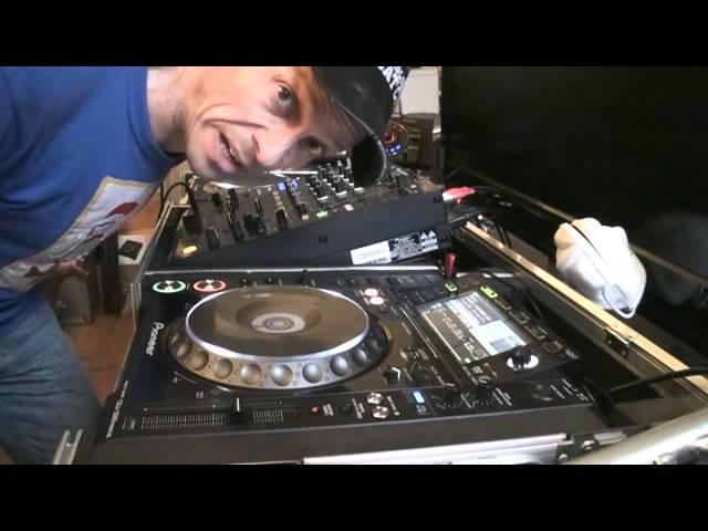 DJ LESSON  ADVANCED BEAT MATCHING TUTORIAL, HELP WITH GETTING THE BEATS SPOT ON BY DJ TUTOR