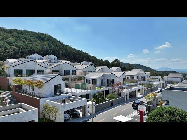 품격 있는 하이엔드 단독주택 단지 안정감 있는 고급주택 Detached House