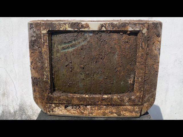 Restoring an old broken JVC TV left in the rubble  // Restoring an old TV