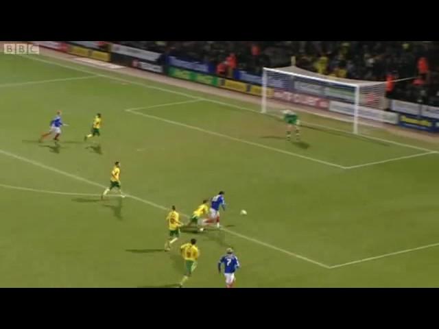 Norwich City 0 - 2 Portsmouth         CHAMPIONSHIP 11 december  2010