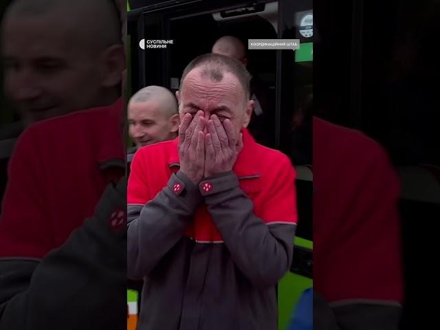 «Зберіг шкарпетки ще з Азовсталі»