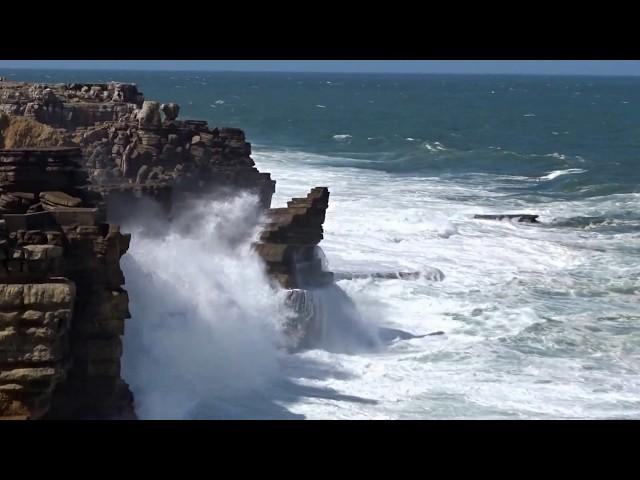 Wilde Küste Peniche # Starke Brandung  + Blick nach Berlengas # Portugal