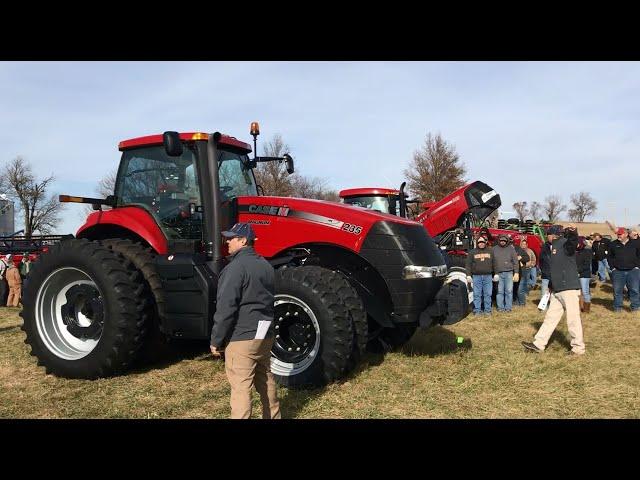 Mike and Krista Murphy Farm Retirement Auction Yesterday in Tarkio, MO