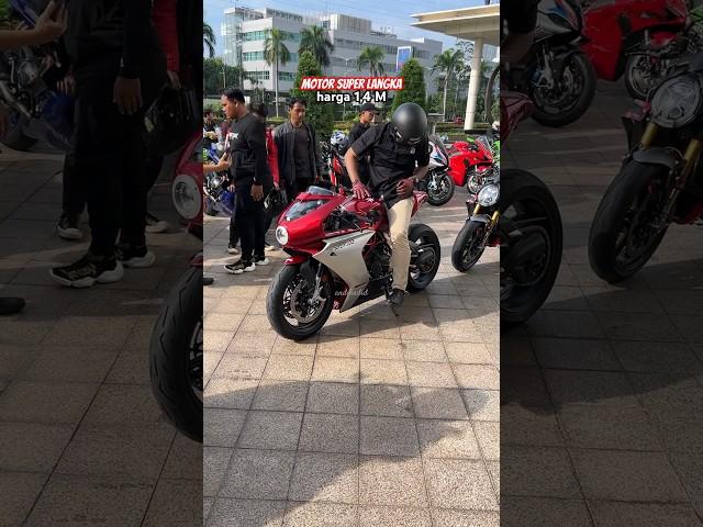 MOGE SUPERLANGKA MV AGUSTA SUPERVELOCE