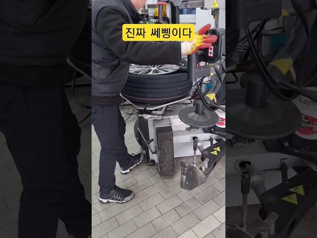 편마모가 심해서 타이어 교체 및 얼라이먼트까지...그녀 차