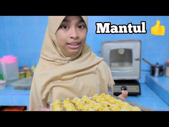 SAHAL BIKIN KUE NASTAR 