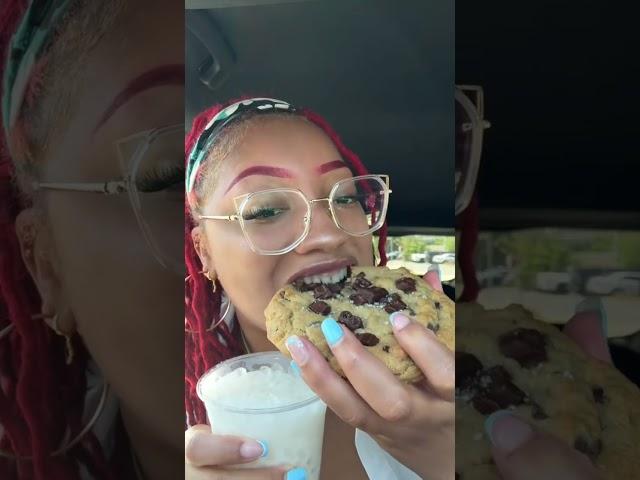 First Crumbl Video  #crumblcookies #cookies #crumbl #crumblcookies #crumbl #cookies #mukbang