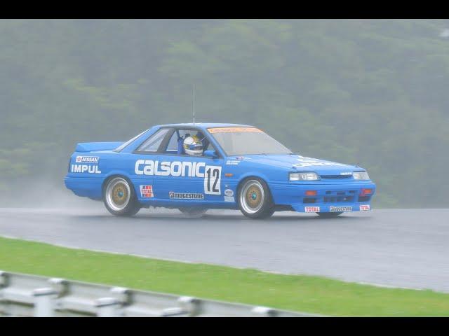 1986 SKYLINE RS TURBO JTC & 1989 CALSONIC SKYLINE GTS-R JTC