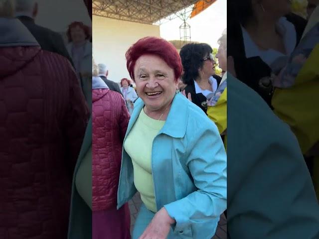 Снимай скорей!  Пока я танцую! #shorts