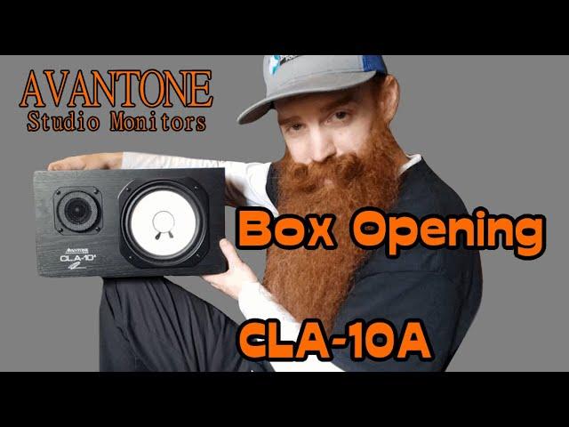 CLA10A Studio Monitor - Box Opening w/ Zoltan Wallace