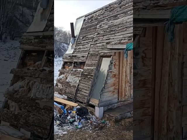 баня в тайге у реки #тайга #зимовье