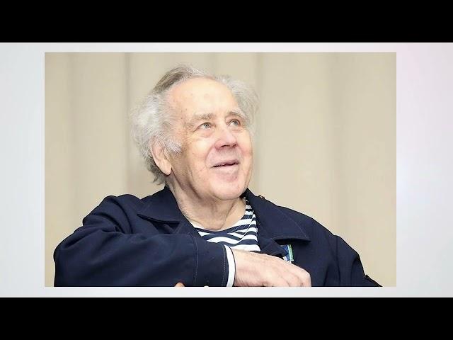 Информационно - познавательная программа "Владислав Крапивин: писатель, поэт, Командор".