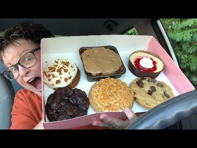 HAPPY TO REVIEW 6 CRUMBL COOKIES! -Pumpkin, Maple, Cheesecake, Brownie, Fried Ice Cream &  Chunk