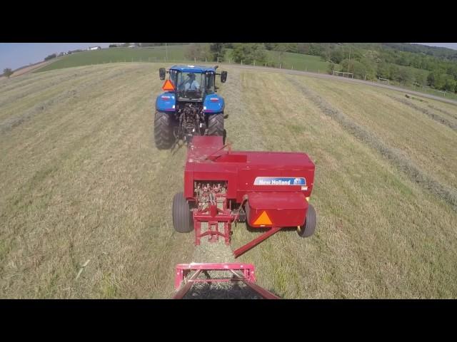 Square bale it up 2017. Kuhns accumulator in action!