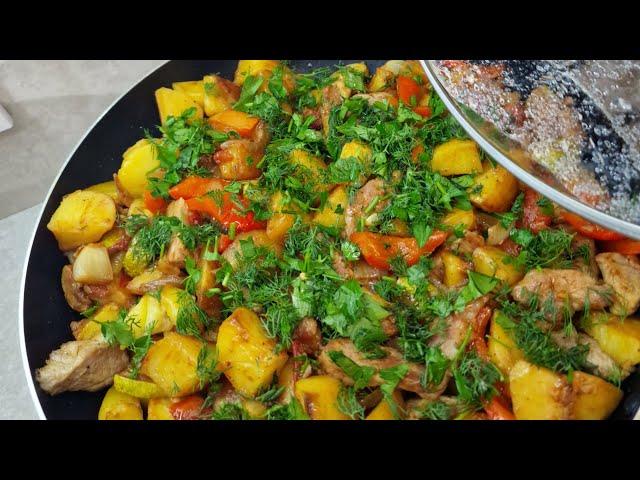 Картошка с мясом и овощами "Горячая сковородка". Вкусный ужин обеспечен.