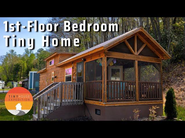 Solo Woman's Tiny House with Main Floor Bedroom - her best life at 60!