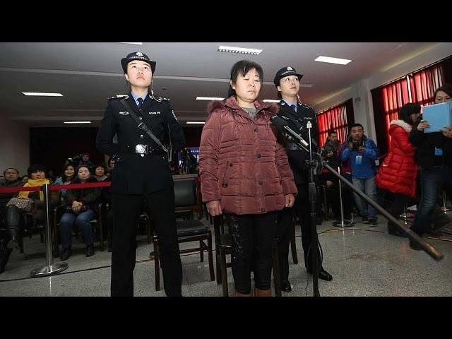 Китай: акушер приговорена к смертной казни за торговлю детьми