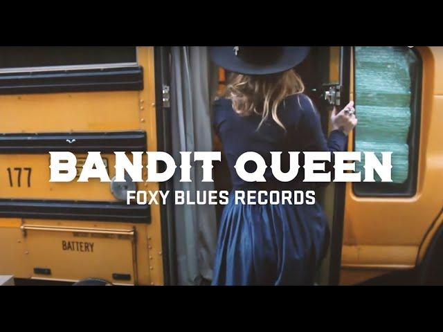 "Bandit Queen" by Foxy Blues - Recorded Inside #magpiethebus