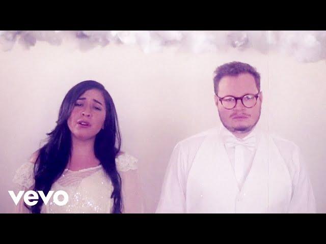 Leonel García, Carla Morrison - Que Lloro (Video Visual)