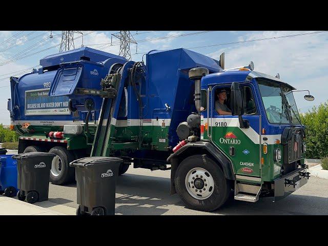 Peterbilt Amrep Side Loader Garbage Truck on Recycling