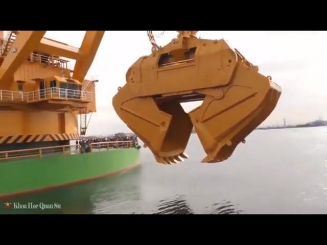 Take a look at the world's largest Giant River Dredging Machine 1