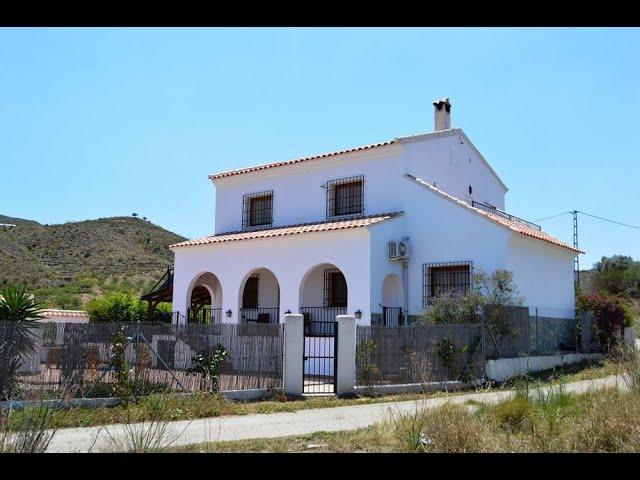 OLV0795 4 bedroom villa & pool in Lubrin (Almeria) €259,000