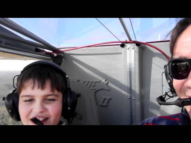 O PILOTO DE AVIAO MAIS JOVEM DO MUNDO THE WORLD YOUNGEST PILOT EVER  RANS SUPER COYOTE II S6-ES