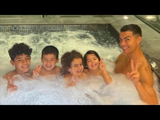 Ronaldo FUNNY Moments With His FAMILY