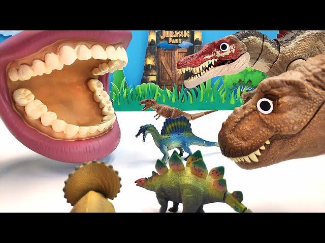 Dinosaurs In Dangerous! Giant Mouth Eat Dinos - Spinosaurus, Stegosaurus, T-Rex Jurassic World Toy