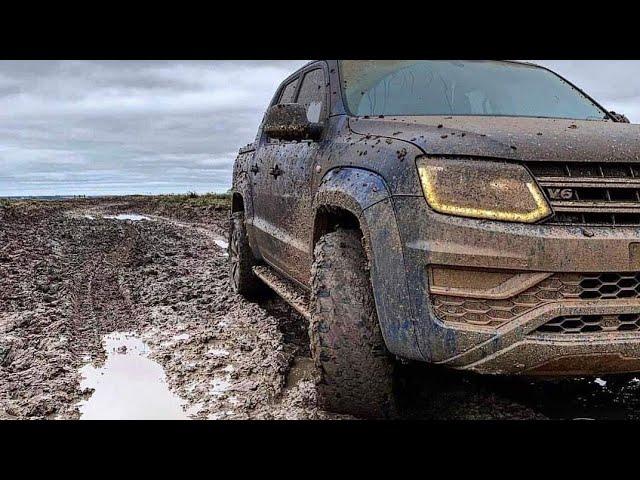 Vw Amarok 3.0 V6  vs Mitsubishi Triton vs Jeep Cherokee  The Better ??  OFF ROAD