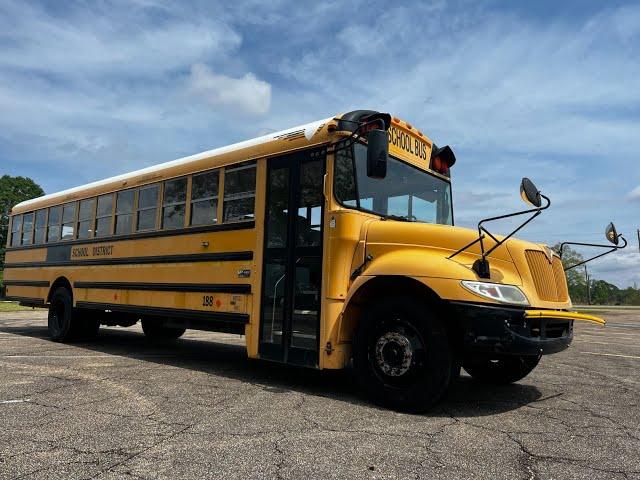 2006 International CE200 71 Passenger School Bus (136,528 Miles)