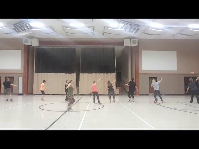 Dance Fitness “Thriller” by Michael Jackson