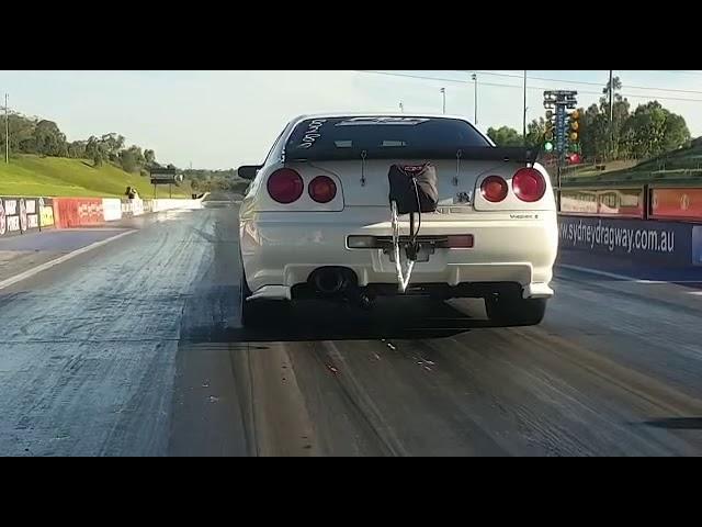 1410HP R34GTR WARGTR insane launch