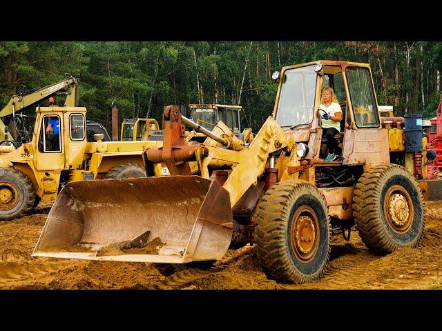 Historische Baumaschinen und Kippertreffen in Technikpark Altmark, Deutschland 2024