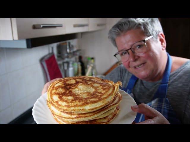 Fluffige Eierkuchen oder Pfannkuchen mit Muddi zubereiten