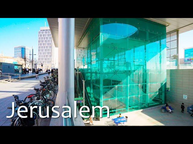 Jerusalem in the hustle of a weekday! A look at a city full of life and energy!