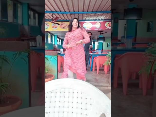 Deepti Nallamothu superb dance 