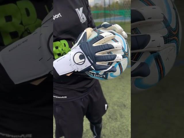 Water Test ️#manufacture#goalkeeper#gloves#shortvideo#viral