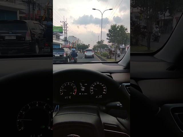 Jalan-jalan pake mobil Zenix V Terbaru #shorts