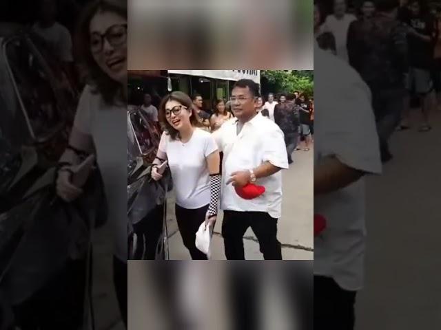 Fans Cantik dan Hotman Paris || Kopi Johny